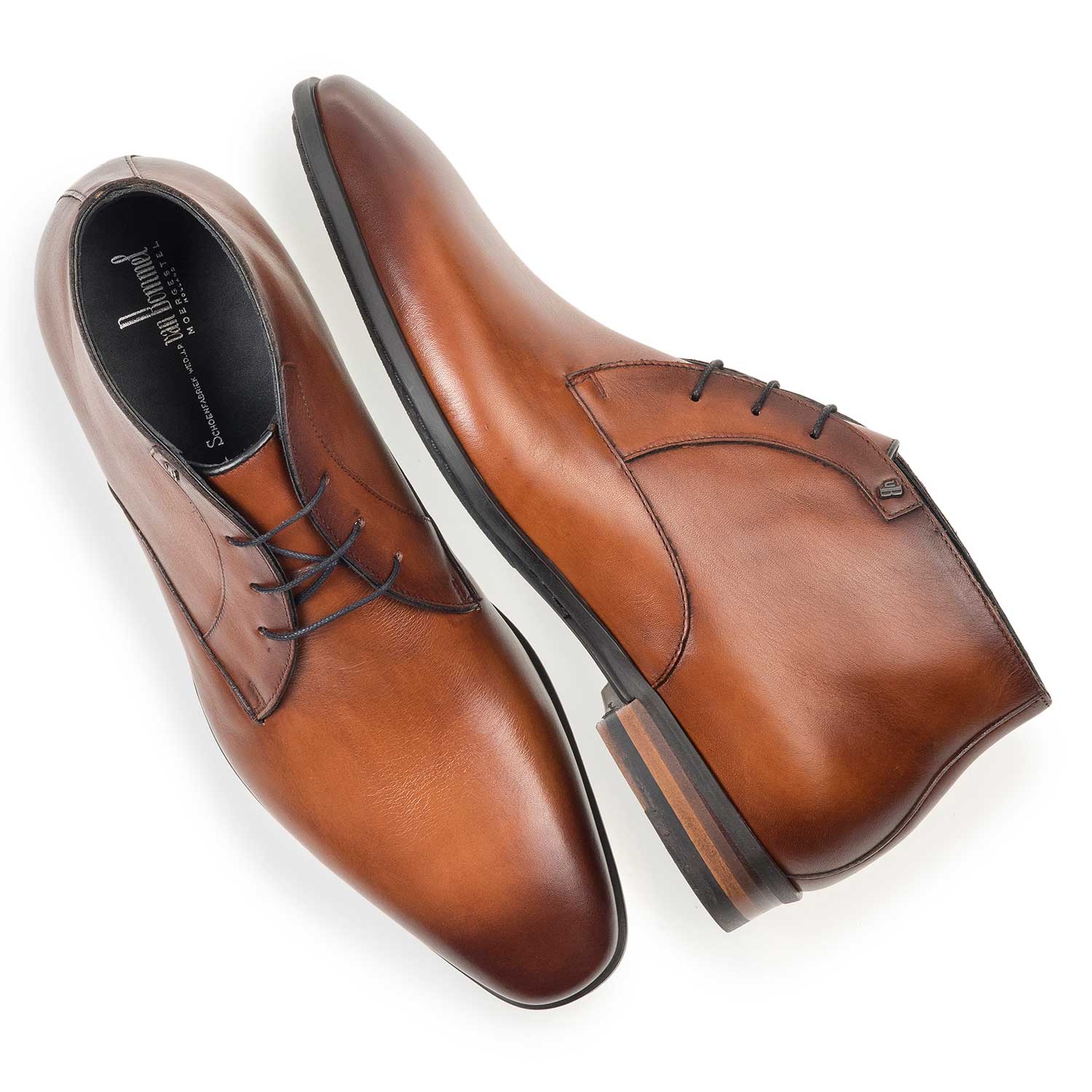 20057/04 - Cognac-coloured calf leather lace shoe 20057/04 - Cognac-coloured calf leather lace shoe