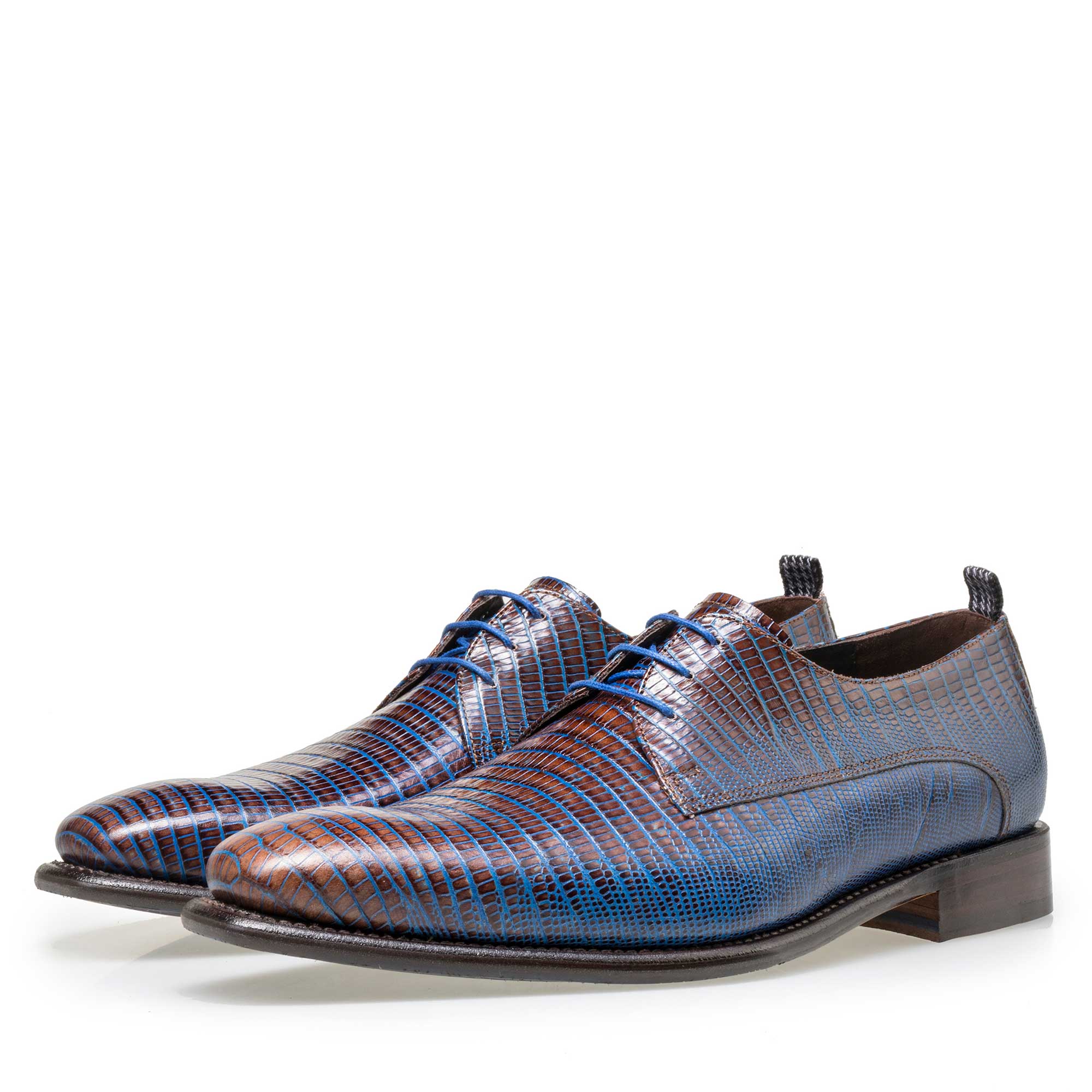 18063/01 - Floris van Bommel men’s brown leather lace shoe finished with a lizard print 18063/01 - Floris van Bommel men’s brown leather lace shoe finished with a lizard print