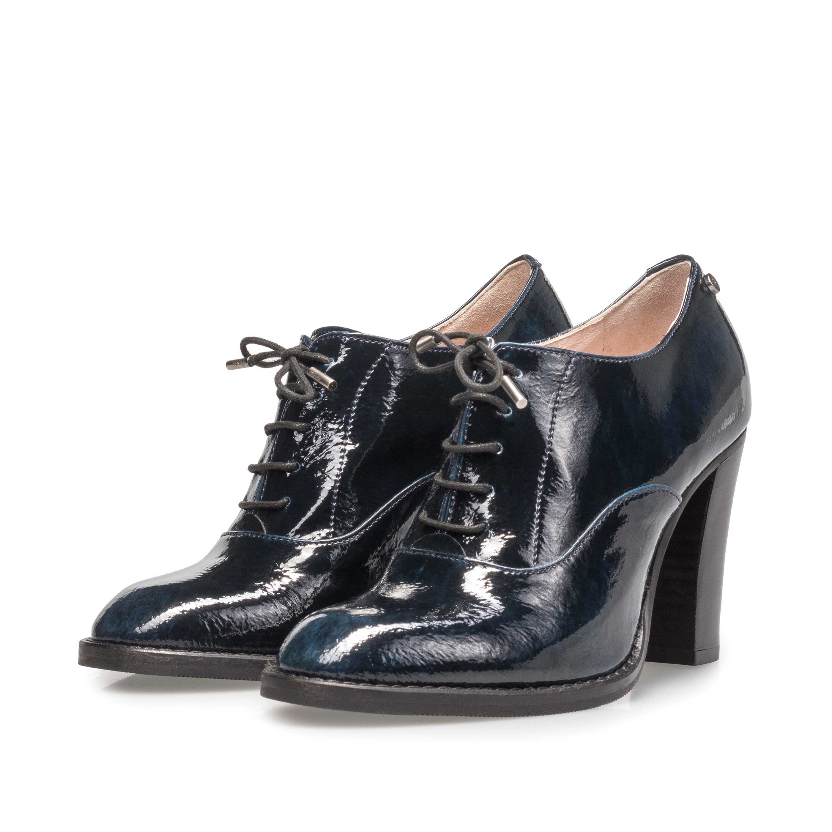 85816/01 - Blue patent leather heeled derby 85816/01 - Blue patent leather heeled derby