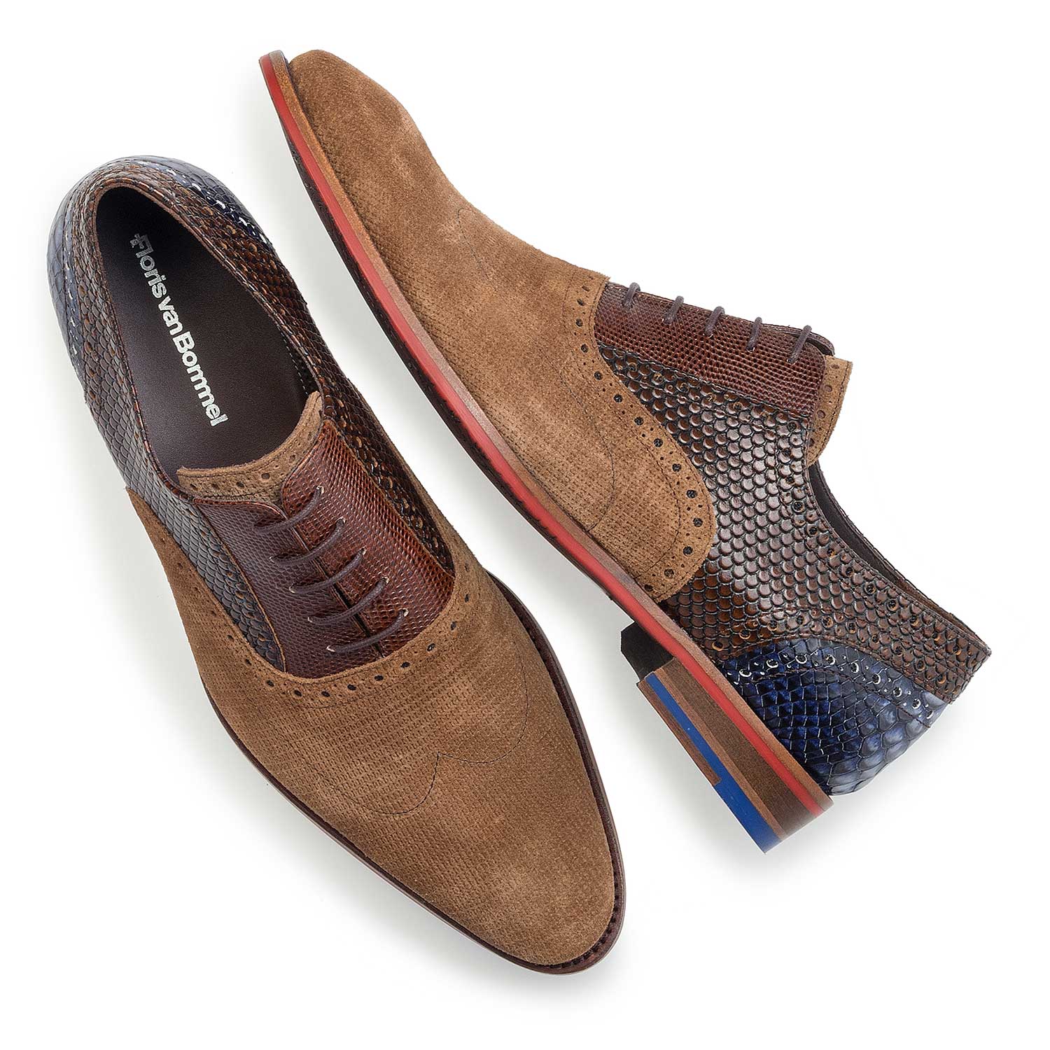 19114/03 - Light brown patterned lace shoe made of suede leather 19114/03 - Light brown patterned lace shoe made of suede leather